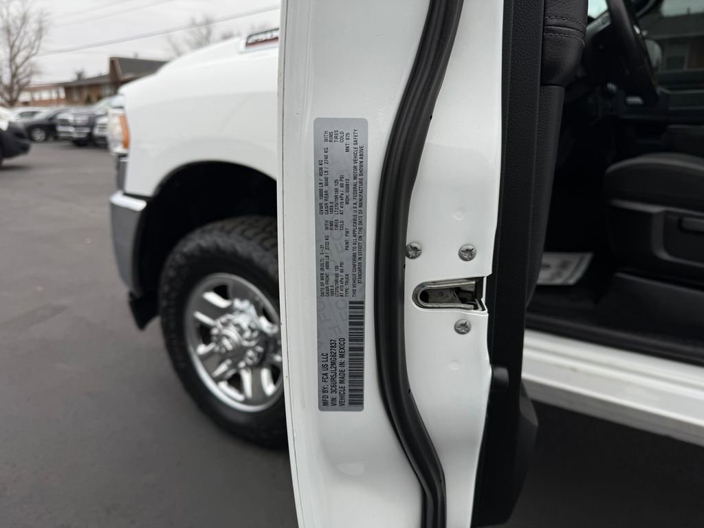 Used 2021 RAM 2500 Big Horn image 34