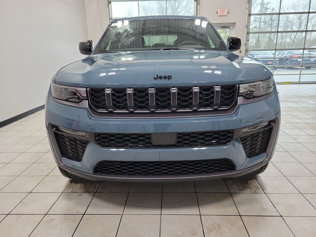 New 2026 Jeep Grand Cherokee Limited image 3