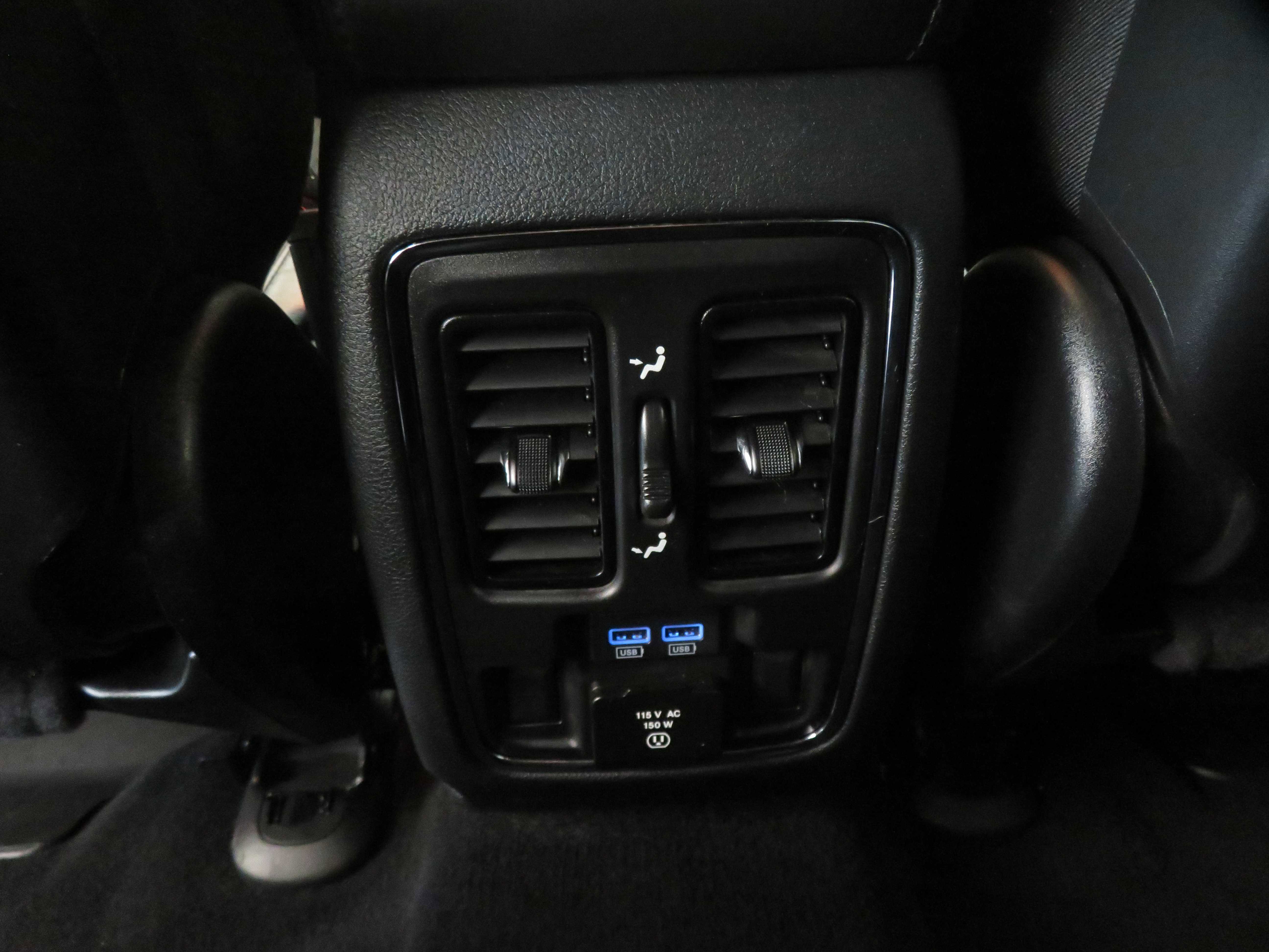 Used 2020 Jeep Grand Cherokee Limited w/ Trailer Tow Group IV image 49