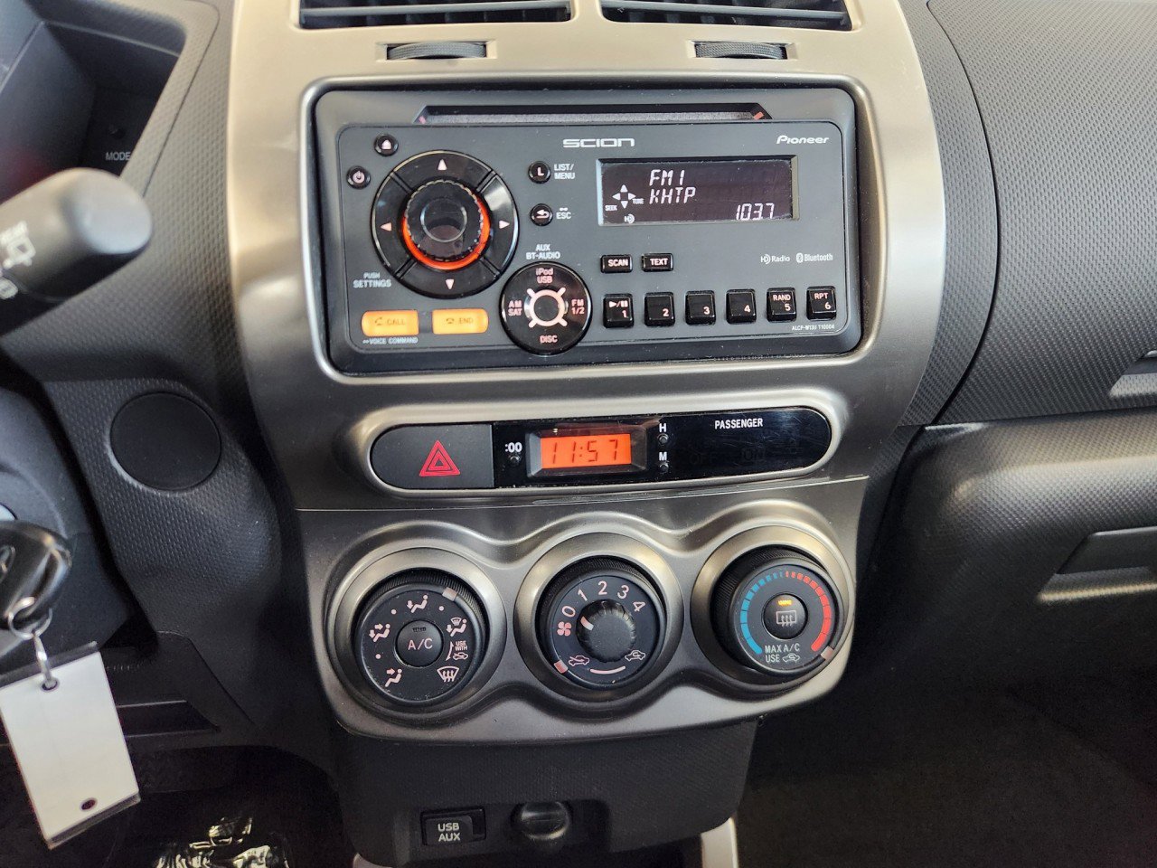 Used 2013 Scion xD image 8
