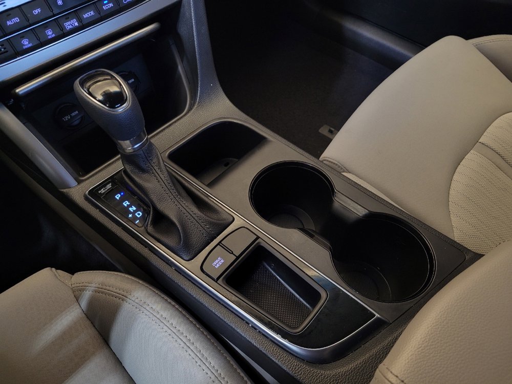 Used 2017 Hyundai Sonata SE image 26