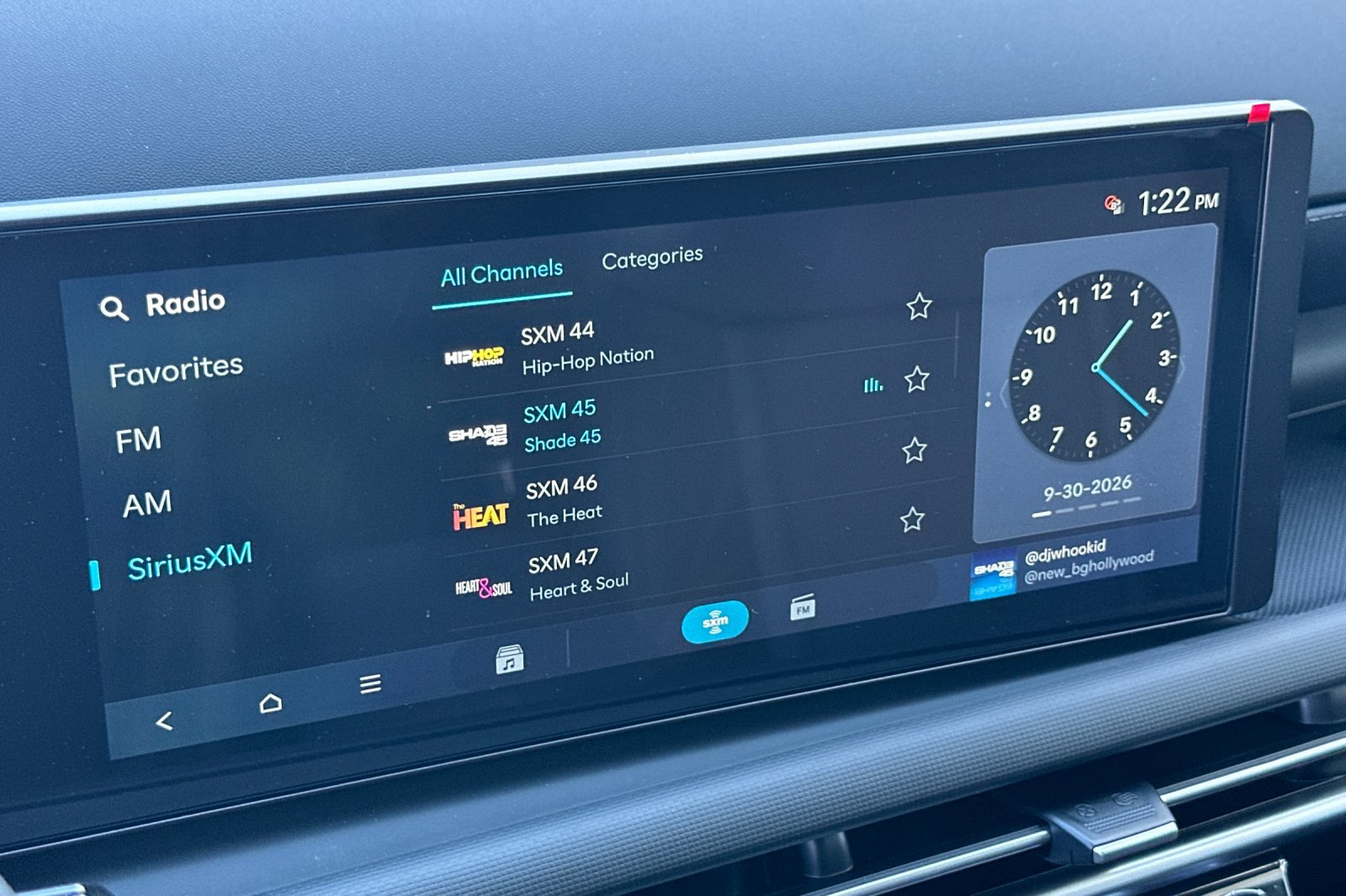 New 2027 Hyundai Santa Cruz SE AWD/4WD image 17
