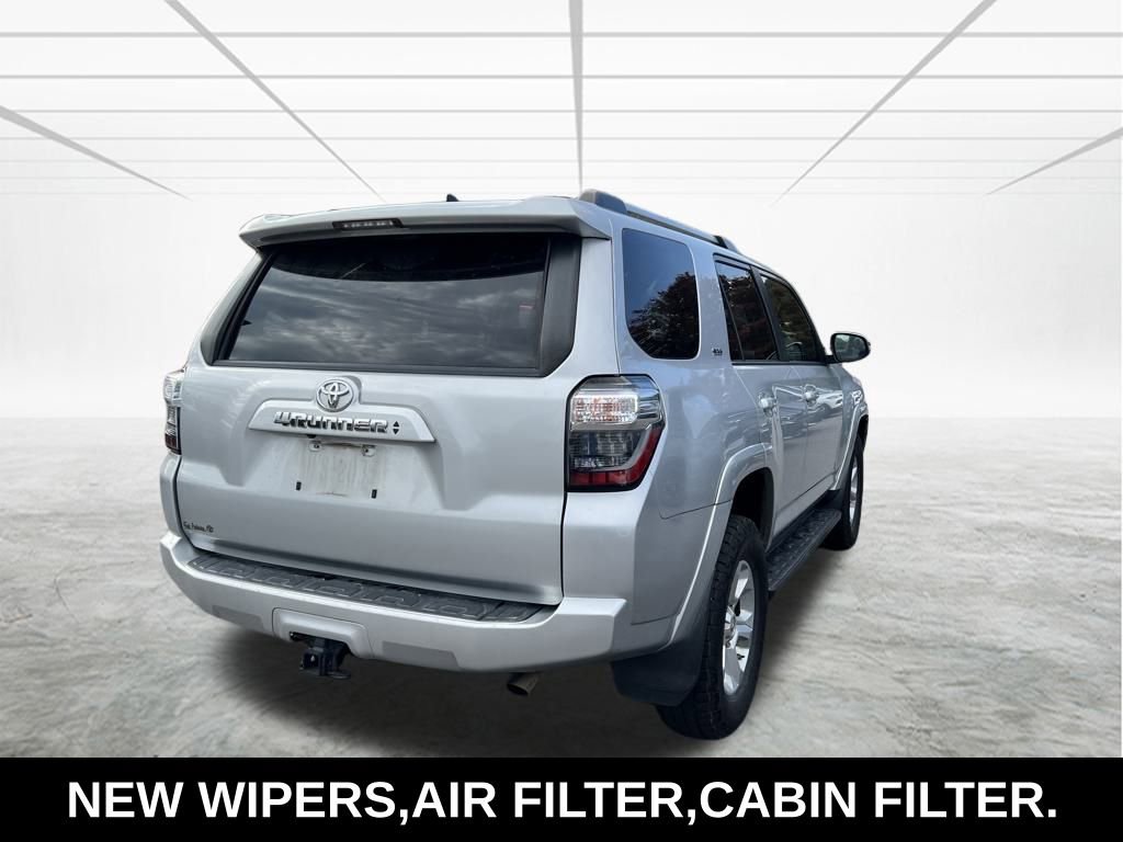 Used 2020 Toyota 4Runner SR5 Premium image 5