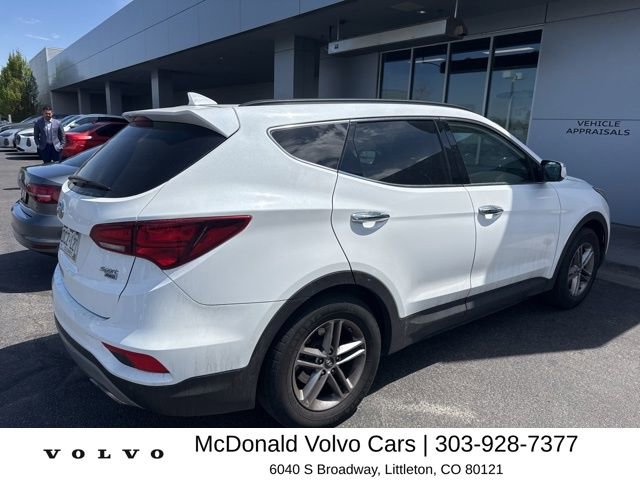 Used 2018 Hyundai Santa Fe Sport w/ 2.4L Tech Package 04 AWD/4WD image 3