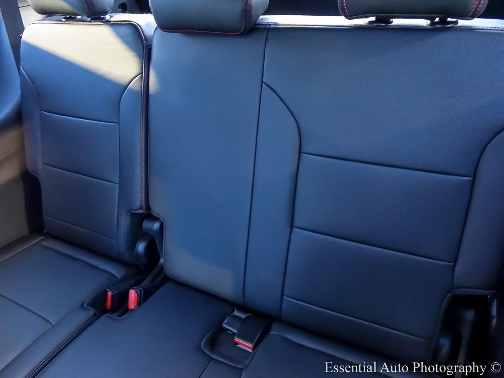 Used 2024 Chevrolet Traverse Z71 w/ Enhanced Driving Package image 18