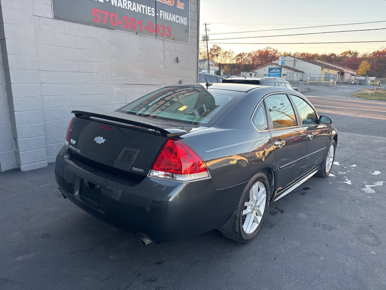 Used 2013 Chevrolet Impala LTZ FWD image 8