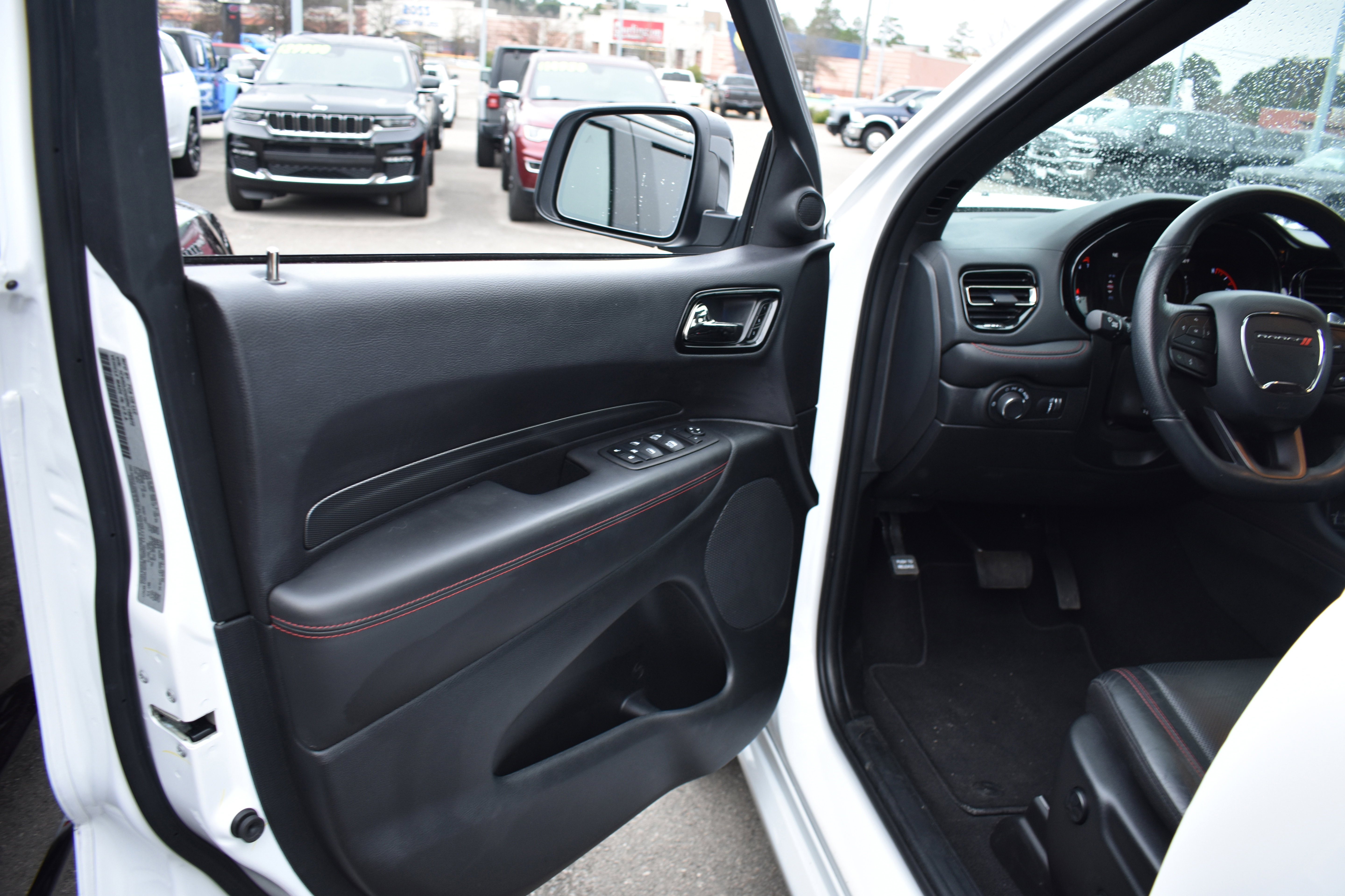 Used 2024 Dodge Durango GT image 24