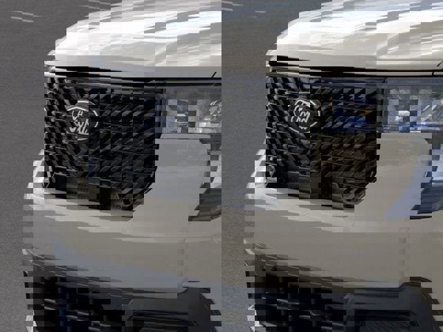 New 2025 Ford Maverick XLT w/ Equipment Group 301A image 18