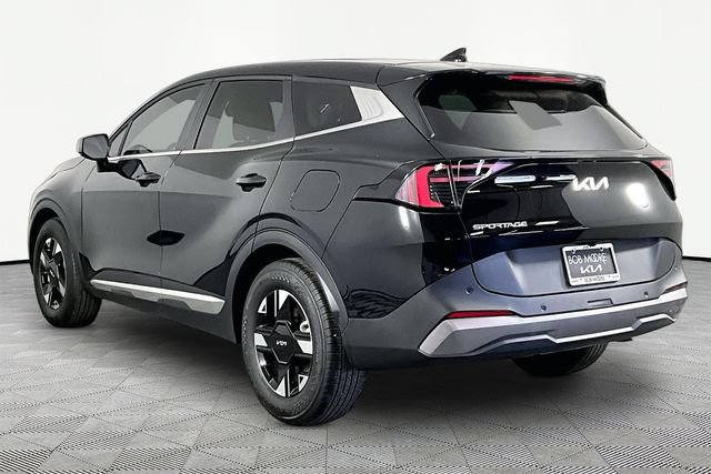 Certified 2026 Kia Sportage LX FWD image 4