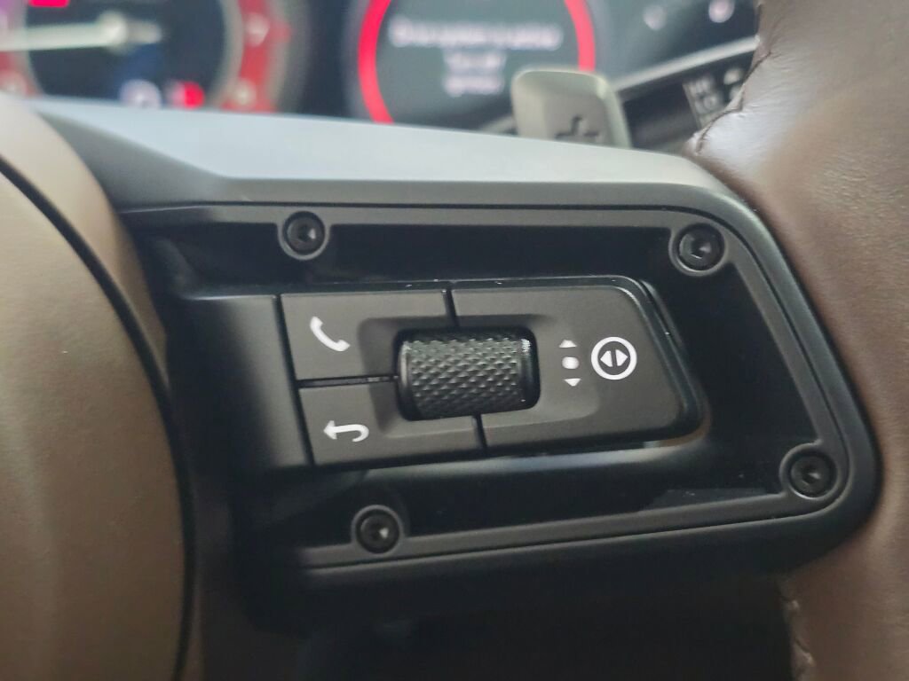 Certified 2022 Porsche 911 Turbo image 48