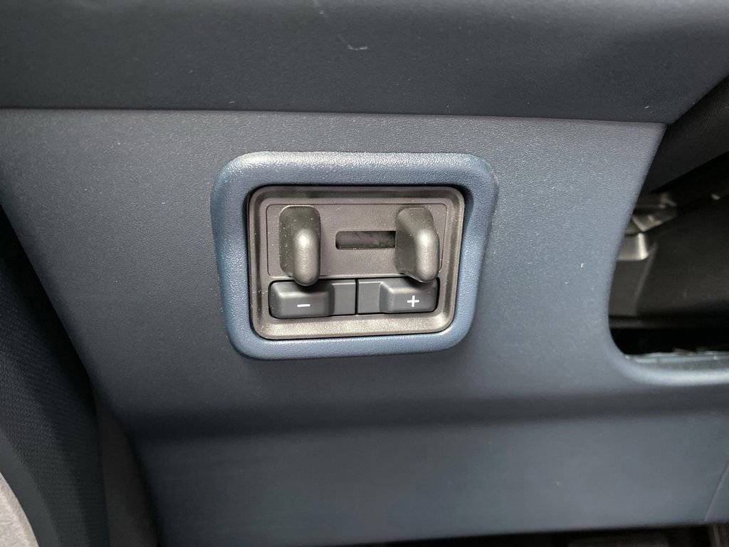 New 2025 Ford Maverick XLT w/ XLT Luxury Package image 28