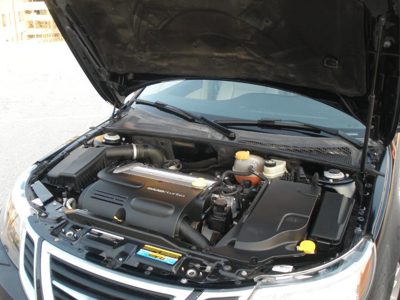 Used 2008 Saab 9-3 2.0T w/ Moonroof Package image 12