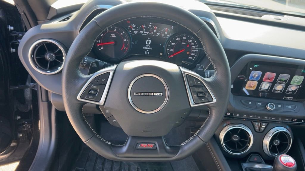 Used 2016 Chevrolet Camaro SS image 18