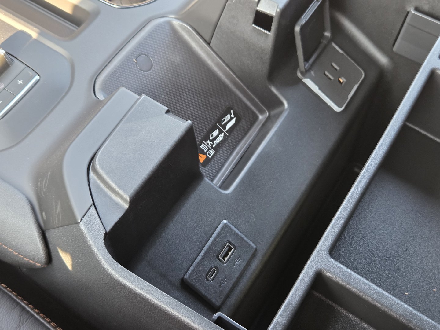 New 2026 GMC Sierra 2500 AT4 AWD/4WD image 39