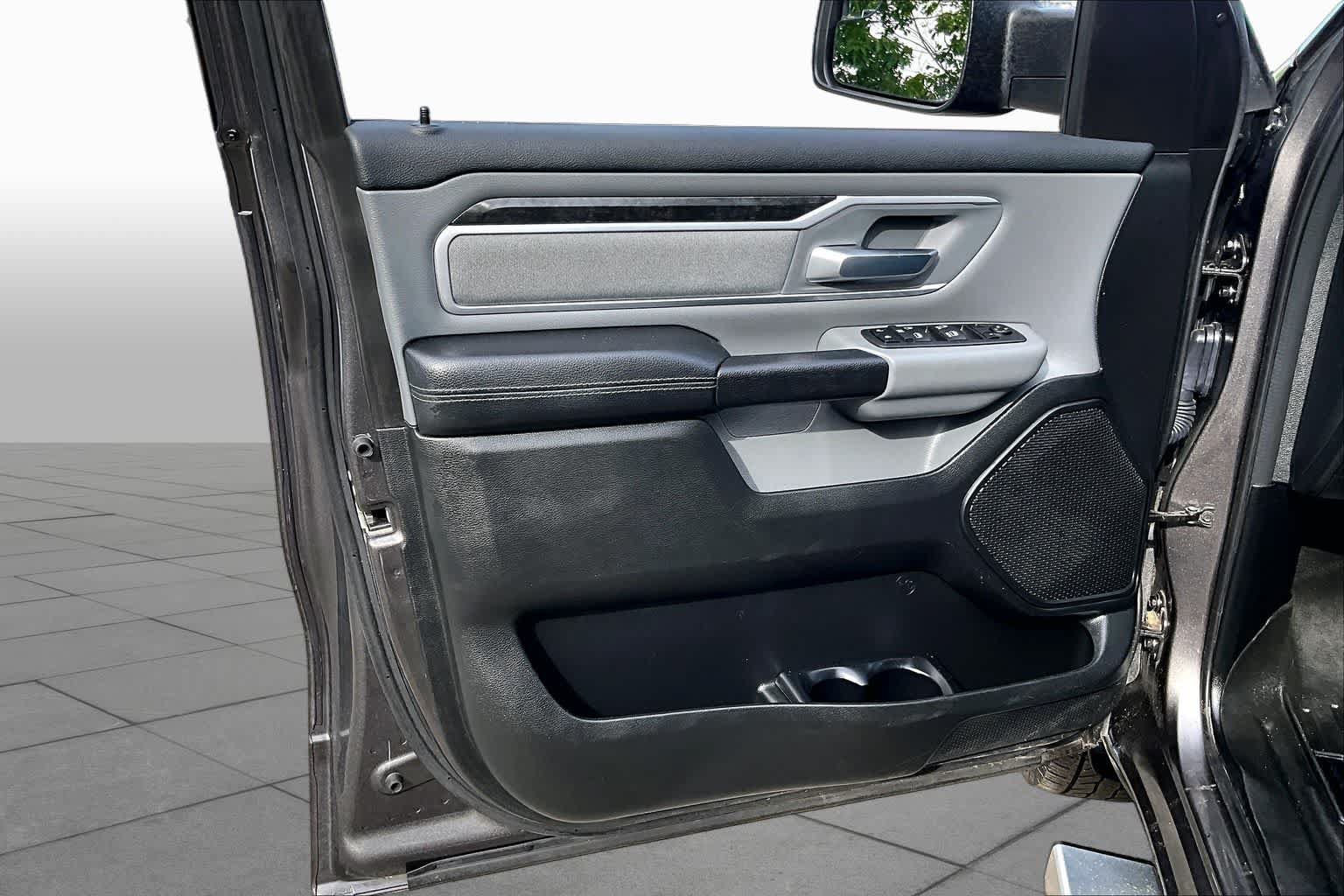 Used 2020 RAM 1500 Big Horn AWD/4WD image 20