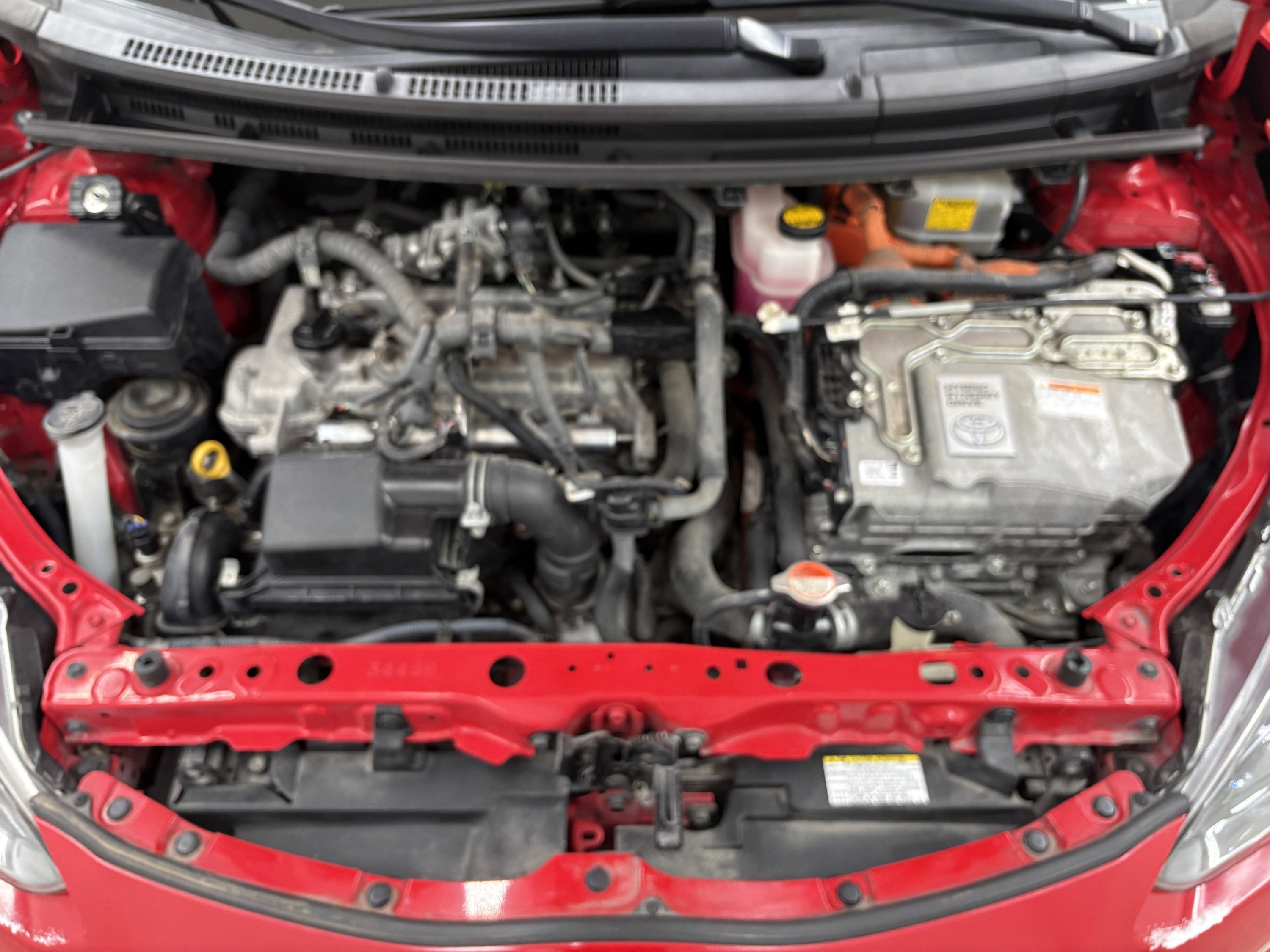 Used 2015 Toyota Prius C One FWD image 9