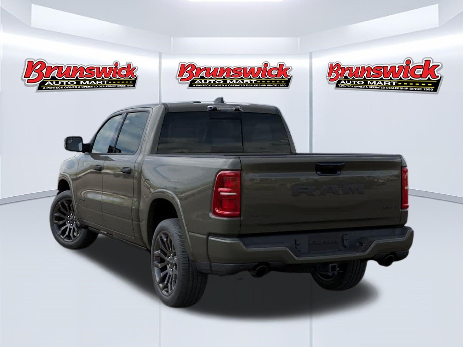 New 2026 RAM 1500 Limited AWD/4WD image 3
