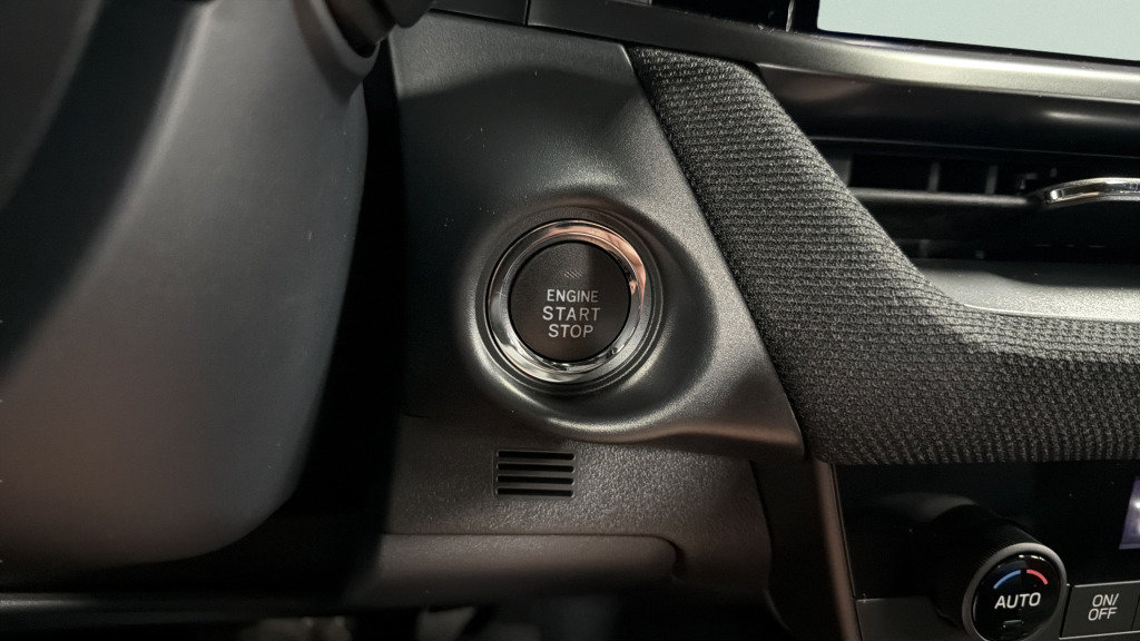 New 2026 Subaru Outback Limited AWD/4WD image 25