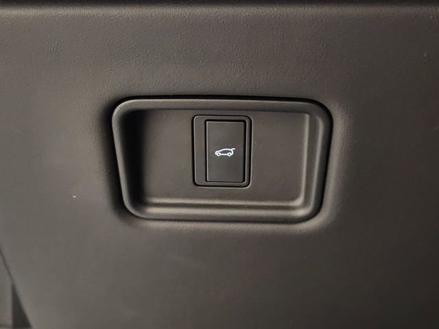 New 2023 Land Rover Range Rover SE image 21