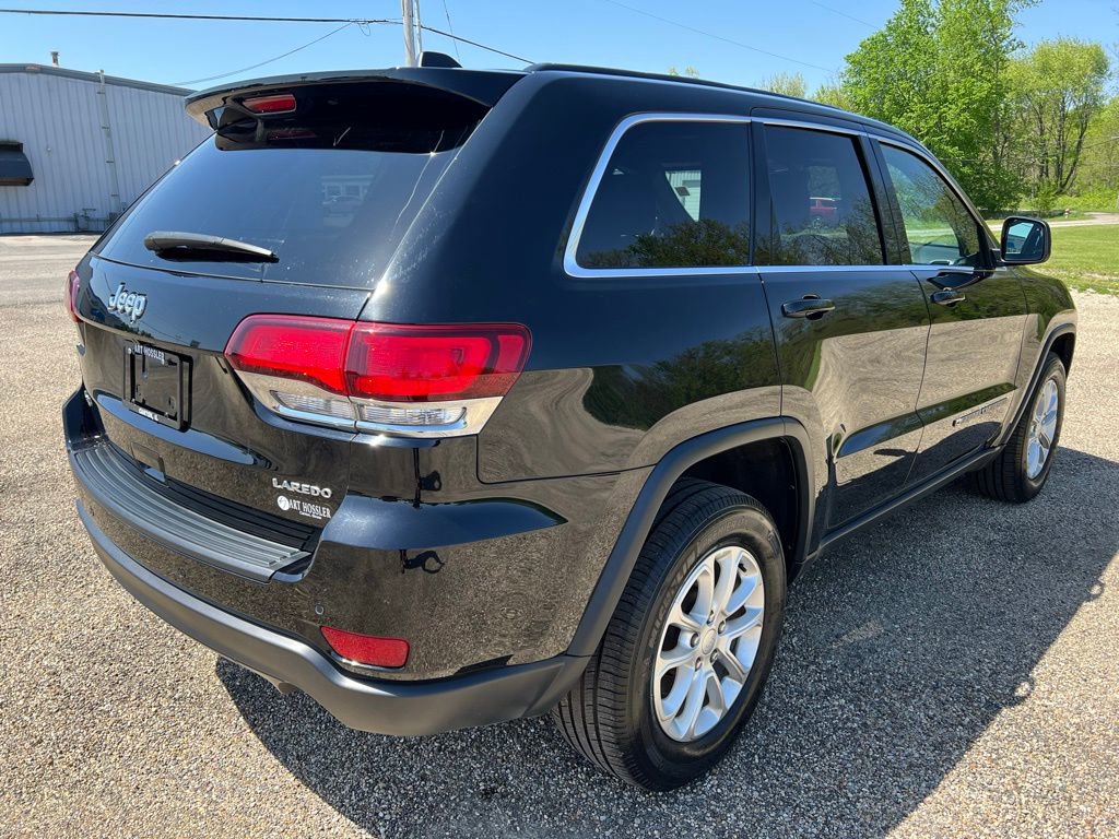 Used 2022 Jeep Grand Cherokee Laredo E w/ Security & Convenience Group image 5