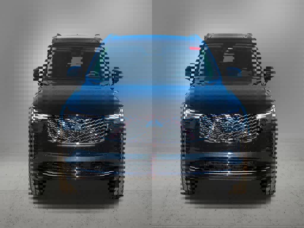 Used 2026 Volvo XC90 B6 Plus w/ Protection Package Premier image 9