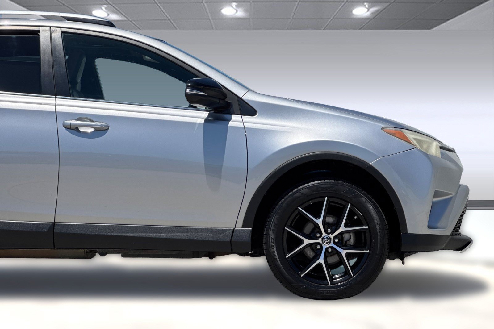 Used 2016 Toyota RAV4 SE AWD/4WD image 34