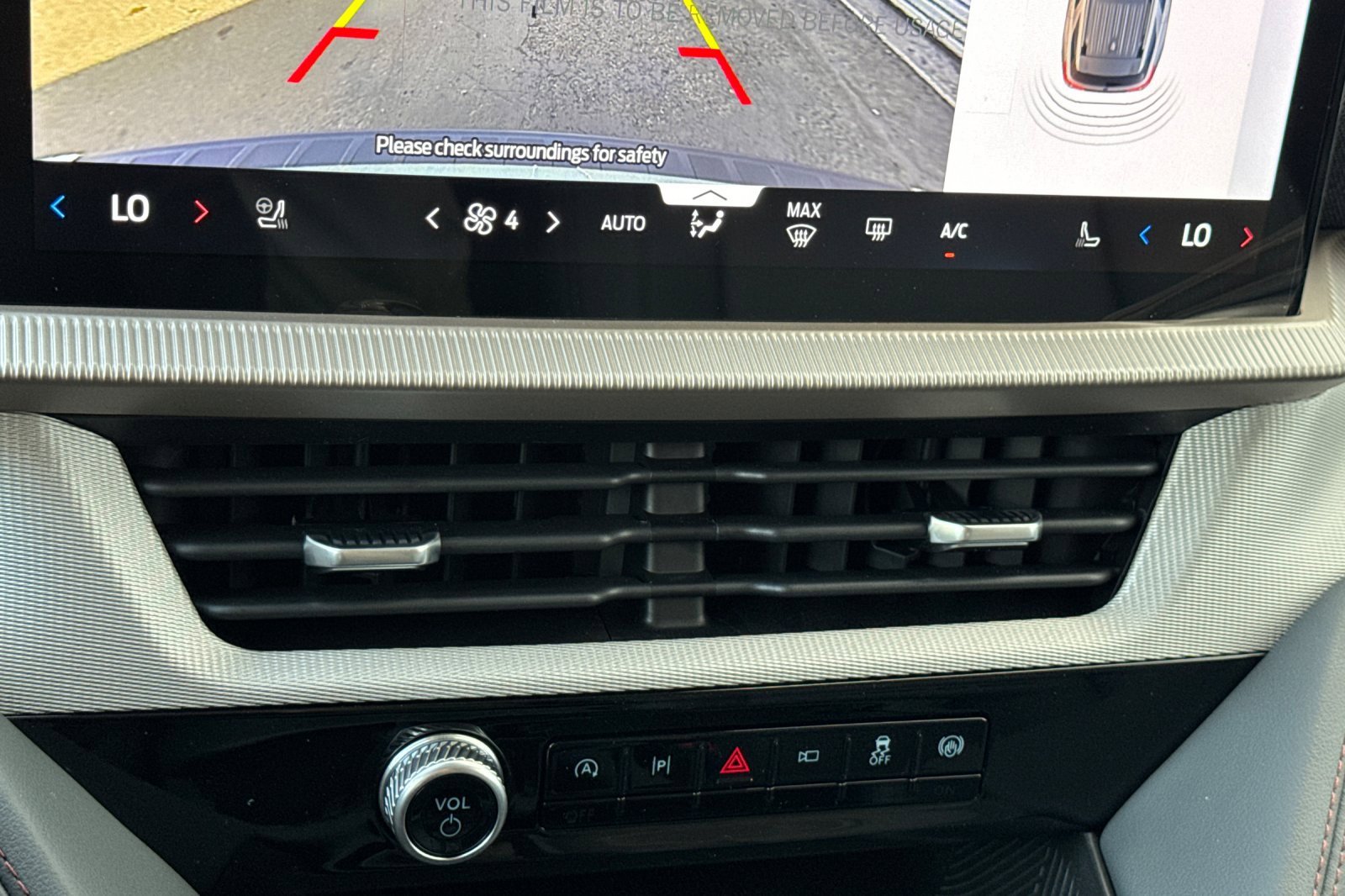 New 2026 Ford Explorer Active w/ Active Comfort Package image 21