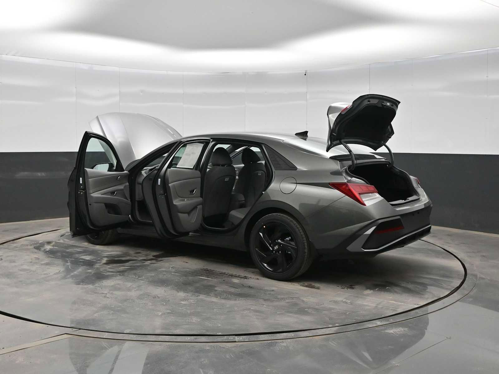 New 2026 Hyundai Elantra Sport image 42