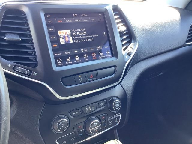 Used 2020 Jeep Cherokee Trailhawk w/ Cold Weather Group image 31