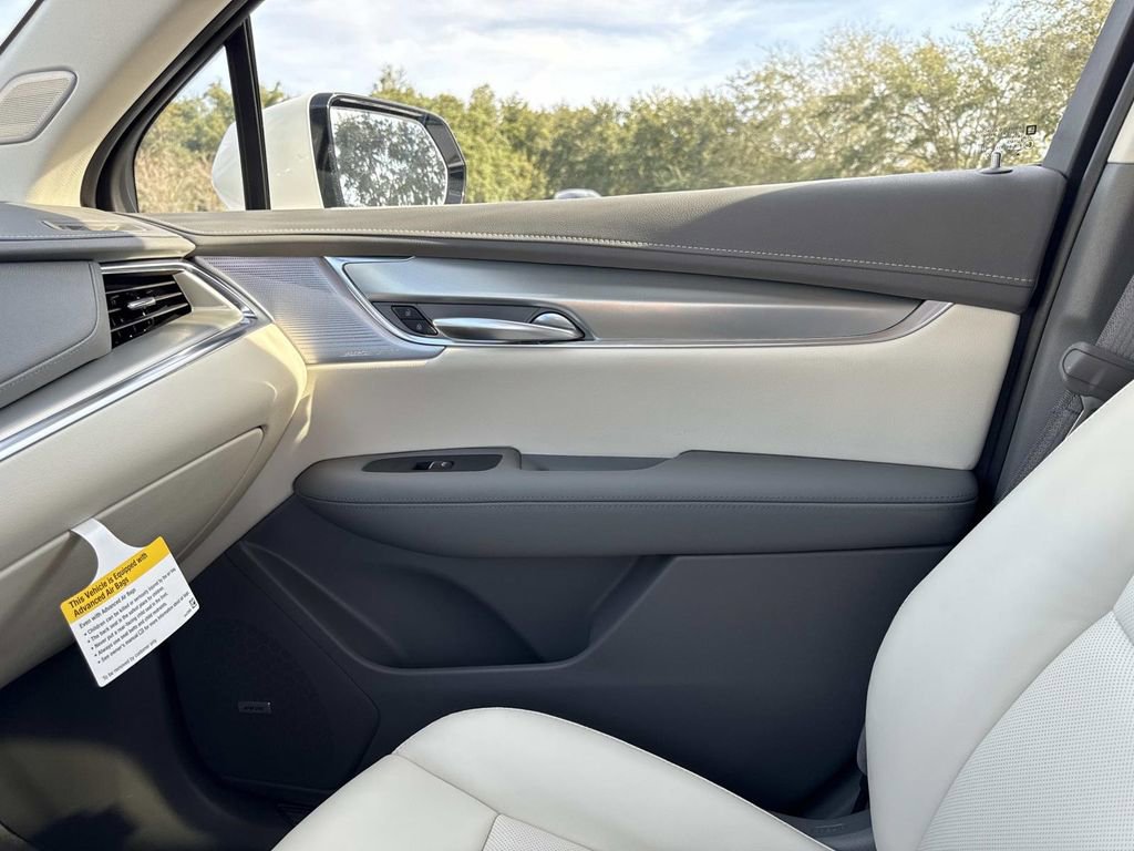 New 2026 Cadillac XT5 Premium Luxury w/ Driver Assist Package image 22