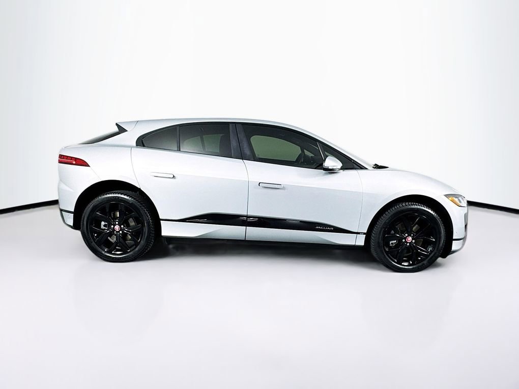 Used 2020 Jaguar I-PACE SE image 11
