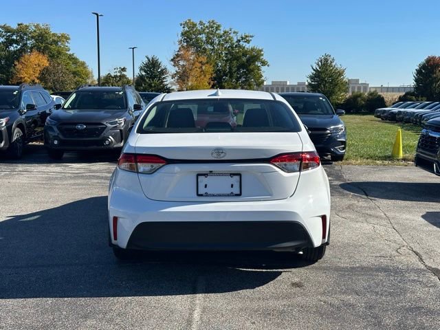 Used 2024 Toyota Corolla LE image 6