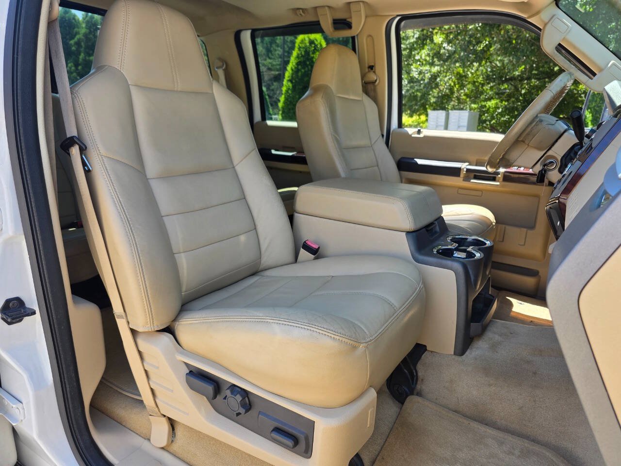 Used 2009 Ford F350 Lariat AWD/4WD image 36