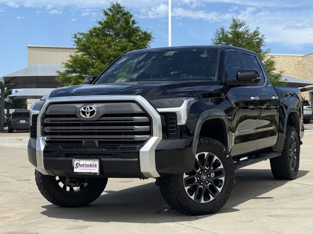 Used 2025 Toyota Tundra Limited w/ Power Package AWD/4WD image 2