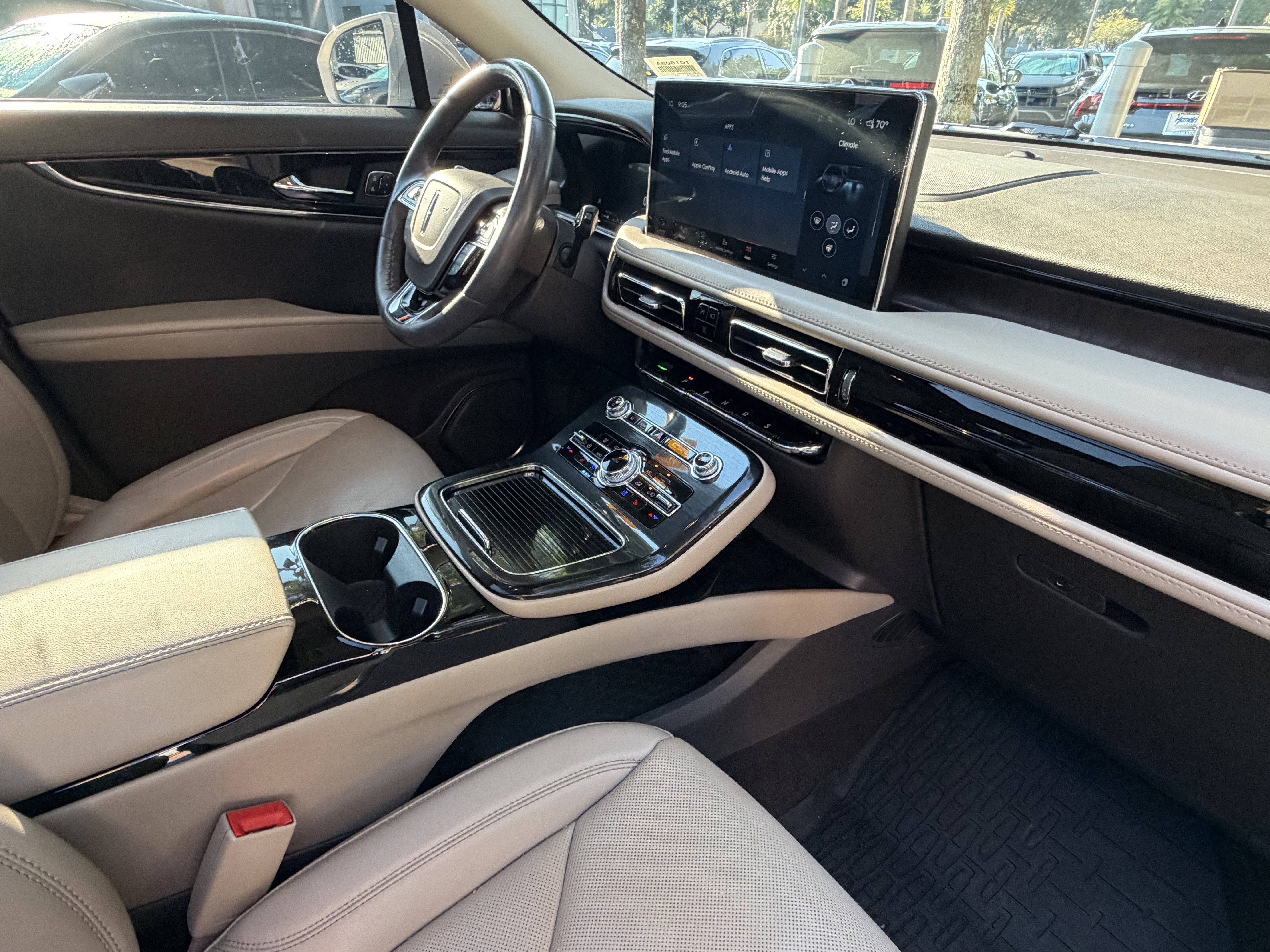 Used 2023 Lincoln Nautilus Reserve FWD image 47
