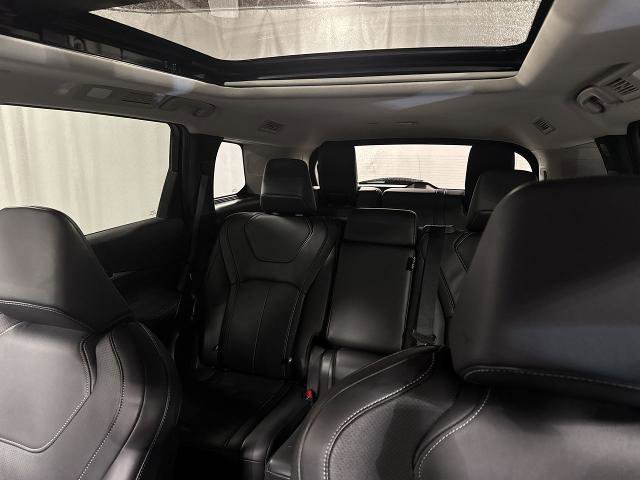 Certified 2025 INFINITI QX60 Pure image 30
