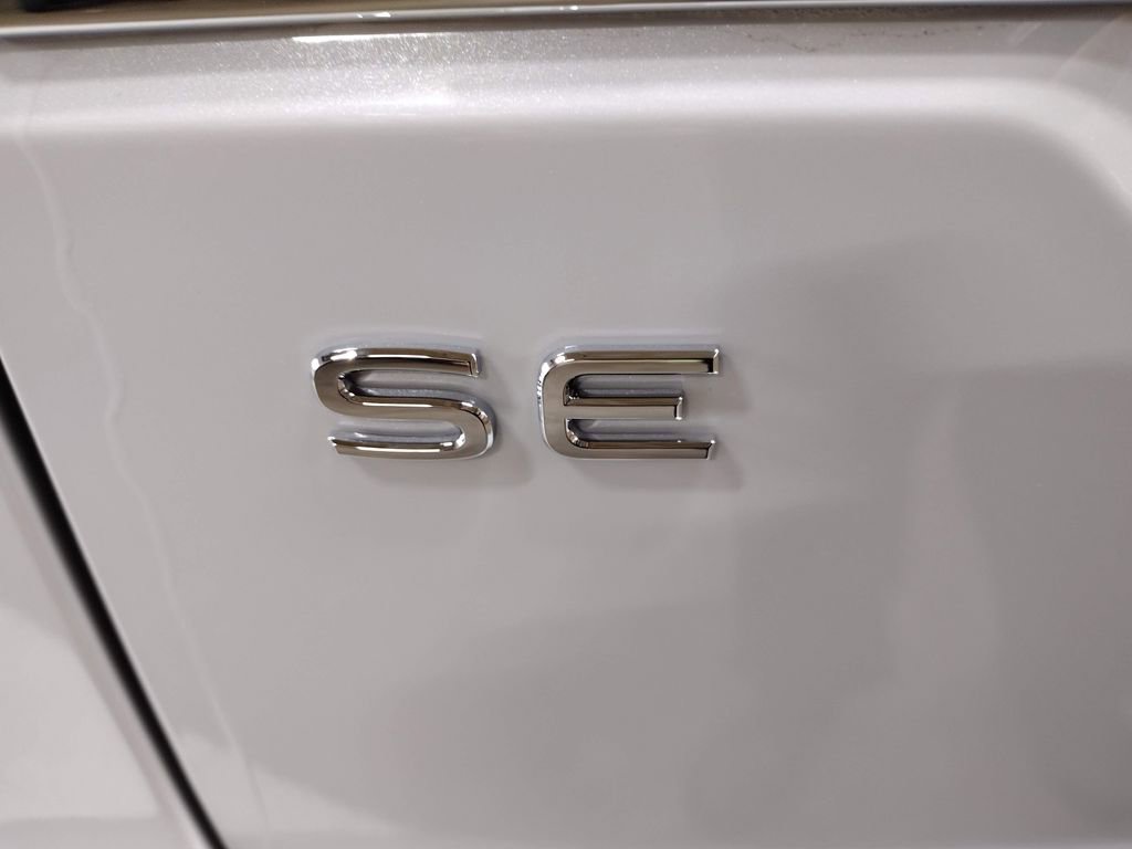 New 2026 Volkswagen Atlas SE image 14