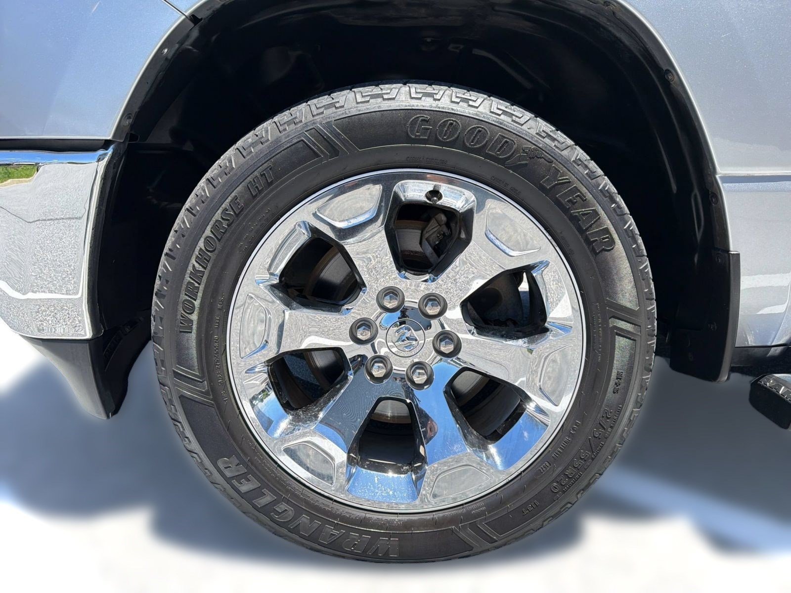 Used 2019 RAM 1500 Big Horn AWD/4WD image 12