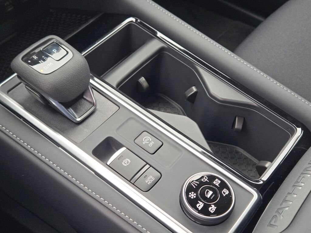 New 2026 Nissan Pathfinder SV AWD/4WD image 25
