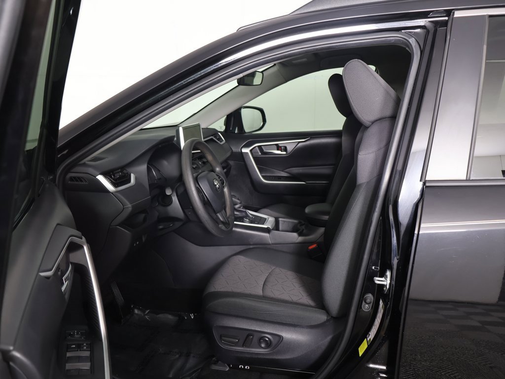 Used 2024 Toyota RAV4 AWD Hybrid image 26