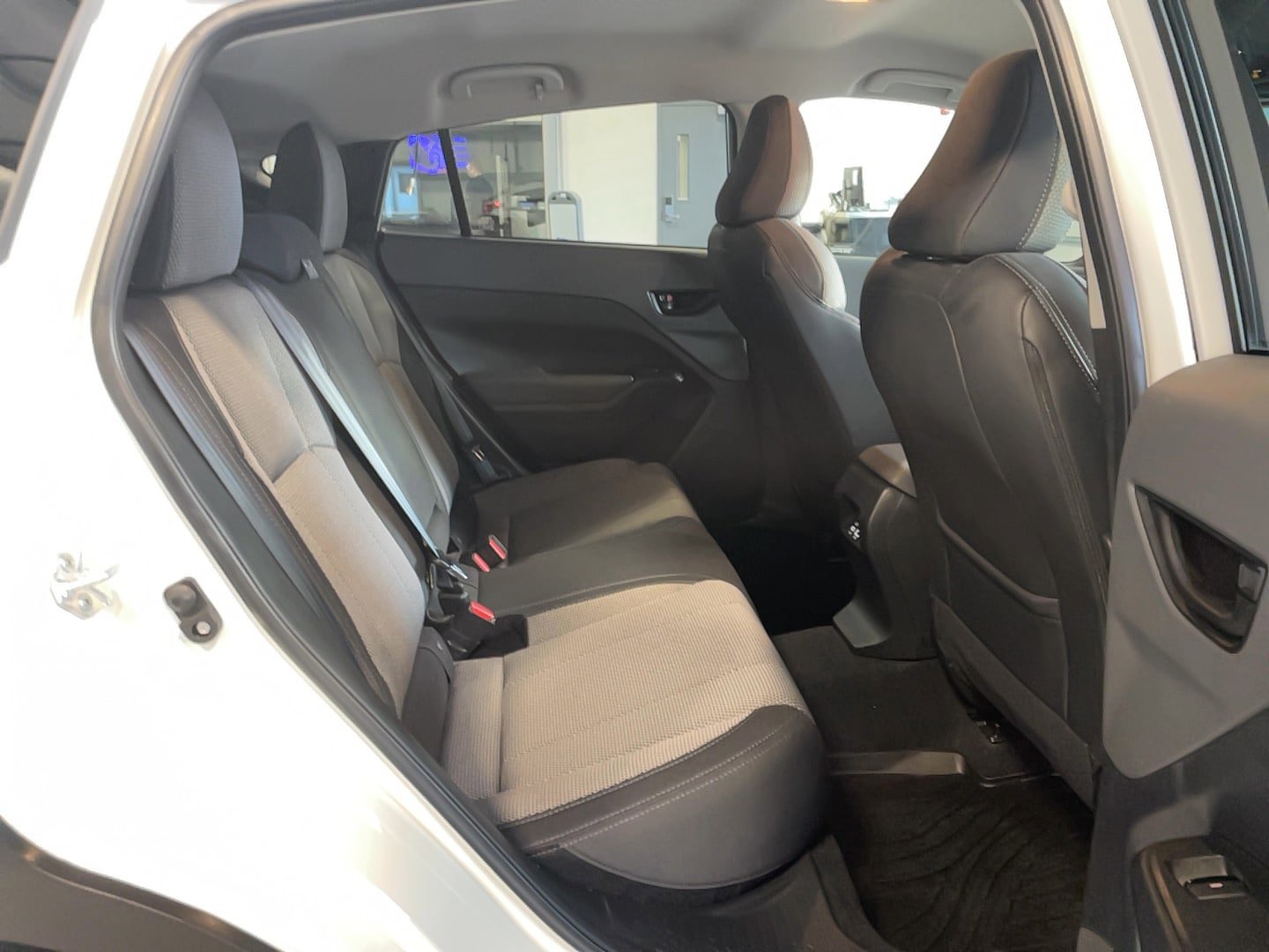 Used 2024 Subaru Crosstrek 2.0i Premium AWD/4WD image 19