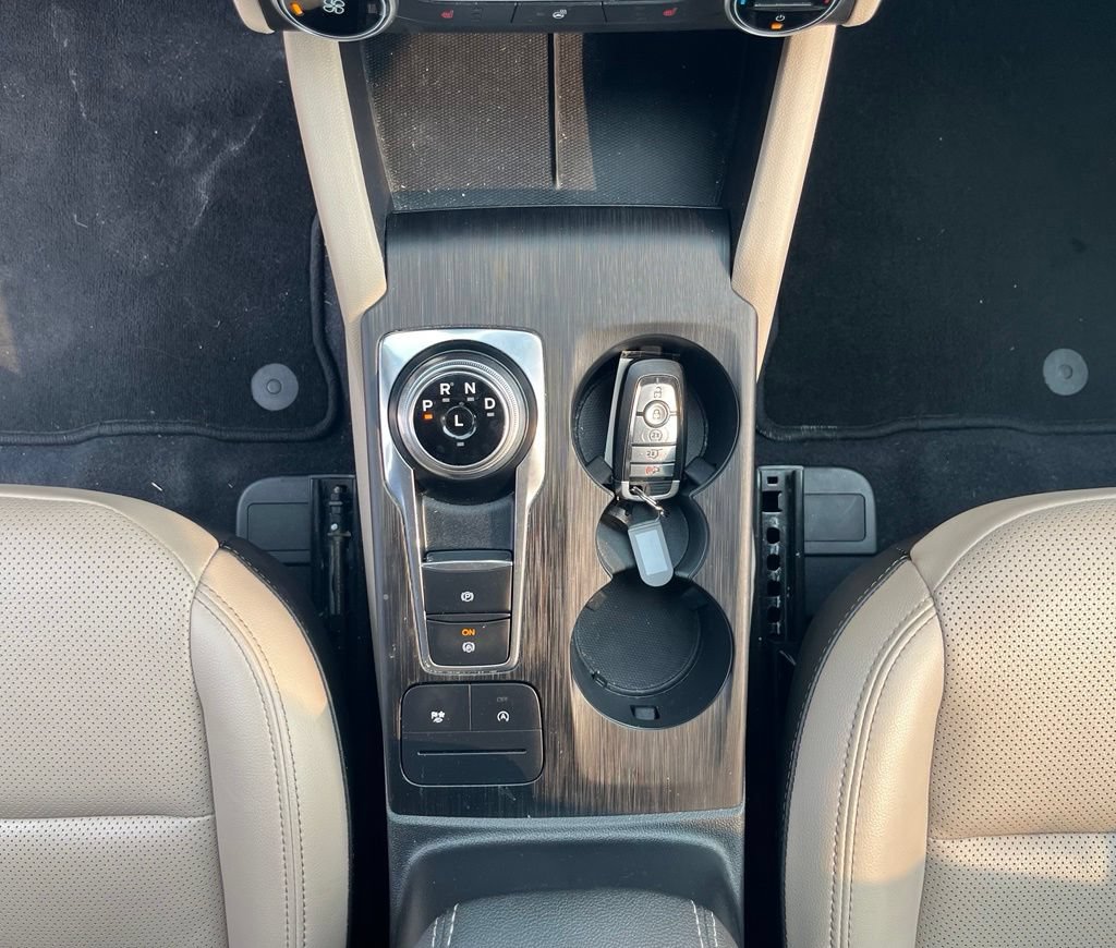Used 2020 Ford Escape SEL AWD/4WD image 27