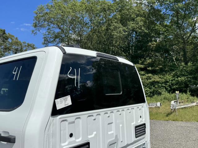 New 2026 Ford F550 4x4 Crew Cab image 9