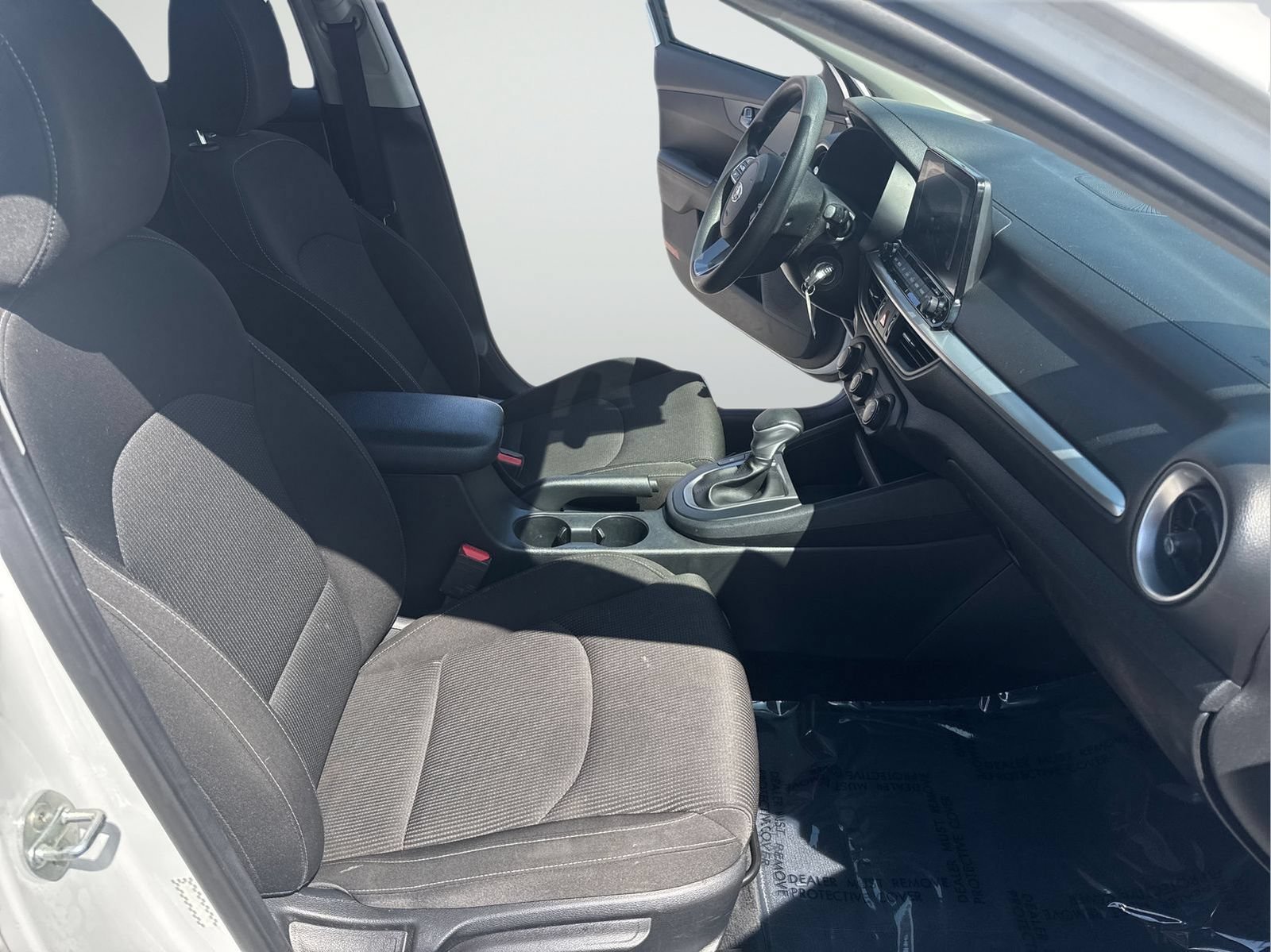 Used 2021 Kia Forte LXS FWD image 32