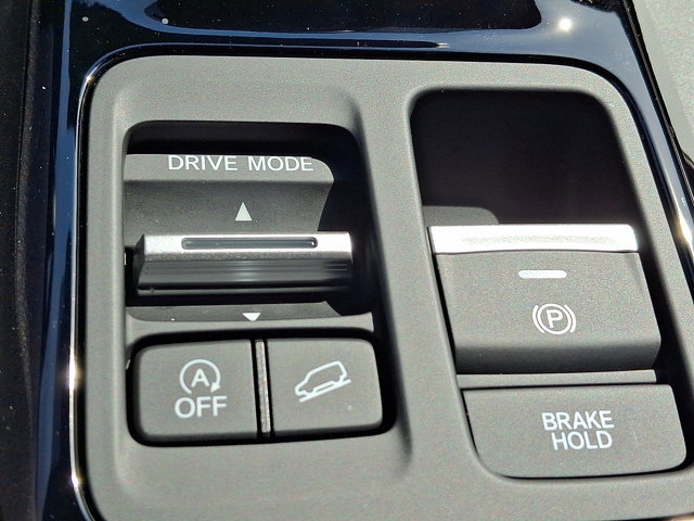 Certified 2025 Honda Pilot TrailSport image 26