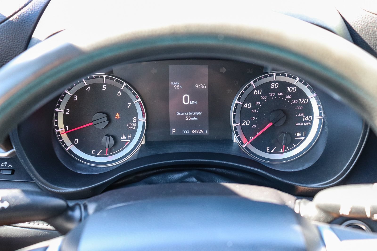 Used 2021 Toyota Highlander L FWD image 28