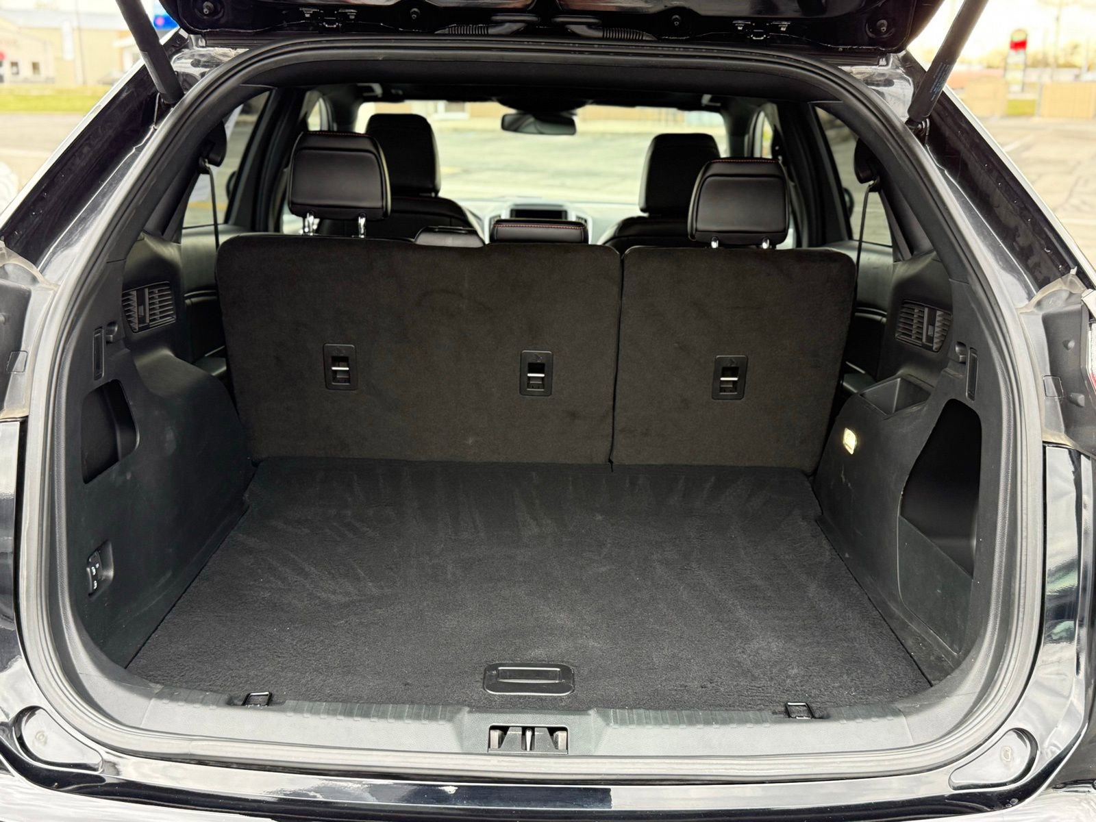 Used 2024 Ford Edge ST-Line image 32