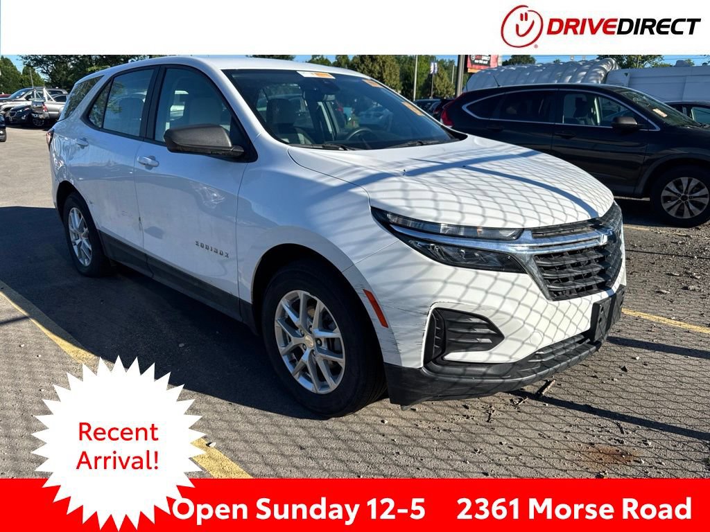 Used 2024 Chevrolet Equinox LS w/ Driver Confidence II Package FWD image 1