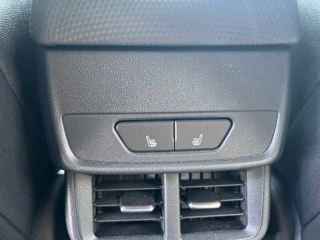 Used 2026 Chevrolet Equinox RS FWD image 33