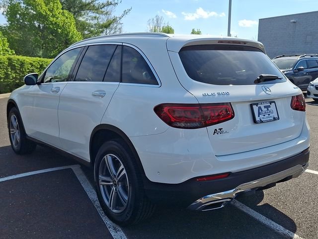 Used 2021 Mercedes-Benz GLC 300 4MATIC image 4